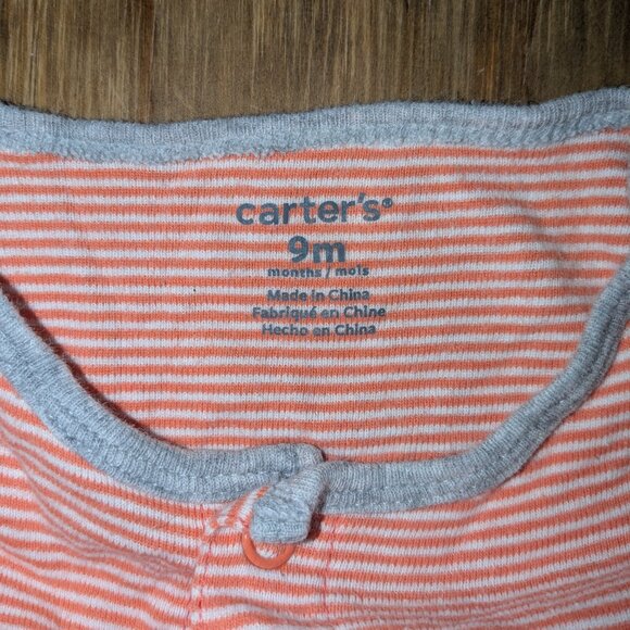 SET OF 2 Carter's baby boy rompers, 6-9 months - Picture 4 of 6